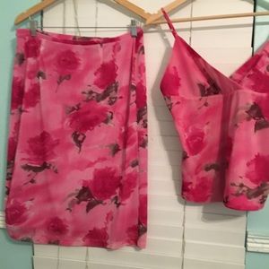 Express  set of top & skirt (skirt 25in 63cm long